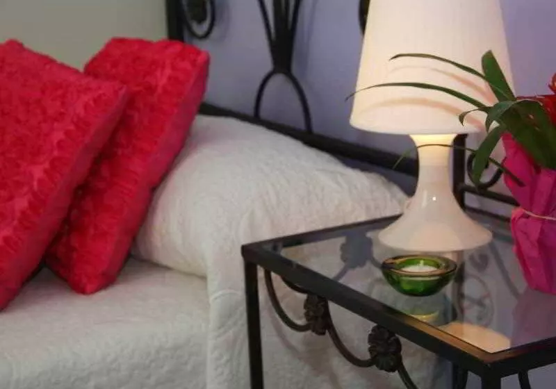 Hostel La Fonda Benissa, Grupo Terra De Mar, Alojamientos Con Encanto