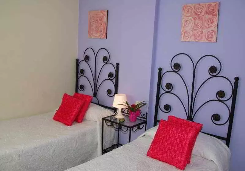 Hostel La Fonda Benissa, Grupo Terra De Mar, Alojamientos Con Encanto