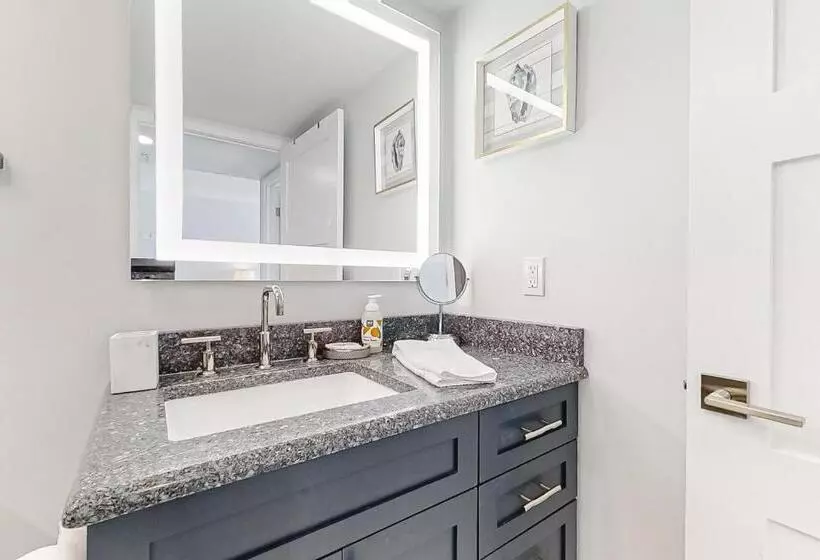 호텔 Coconut Palms Beach Resort Ii 4512