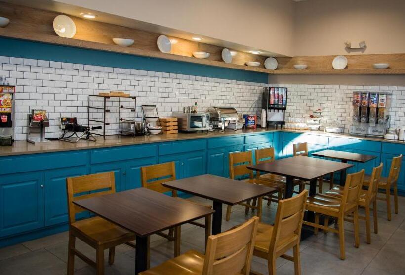 Отель Country Inn & Suites By Radisson, Merrillville, In