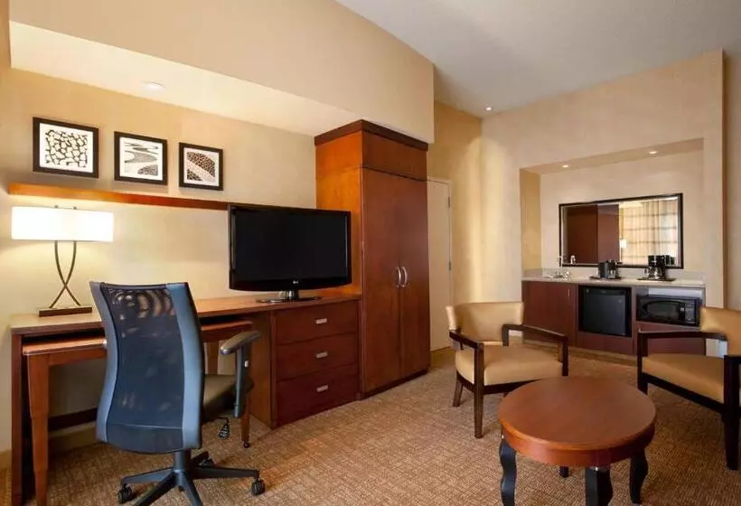 호텔 Sonesta Essential Junction City