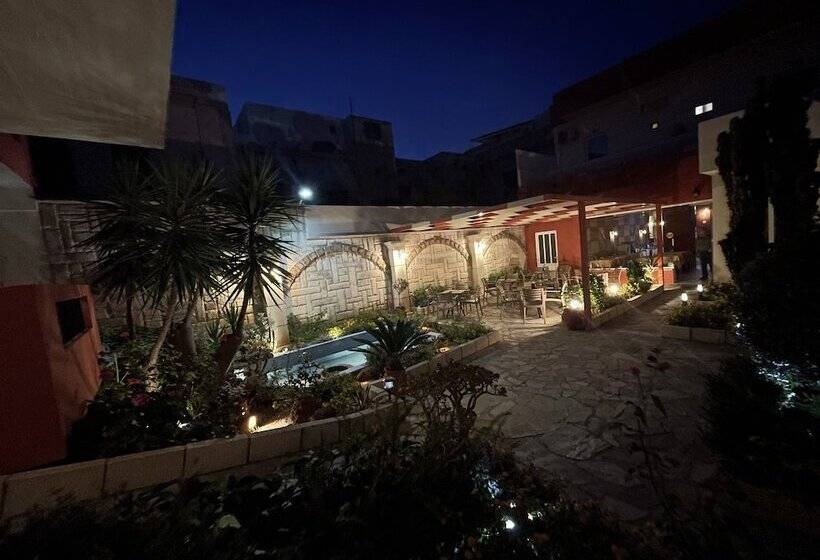 בית מלון כפרי Flisvos