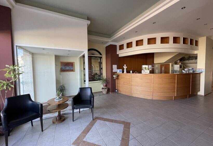 בית מלון כפרי Flisvos