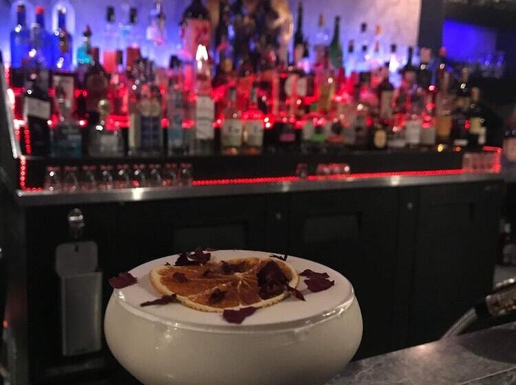 호텔 Nuks Executive Suites