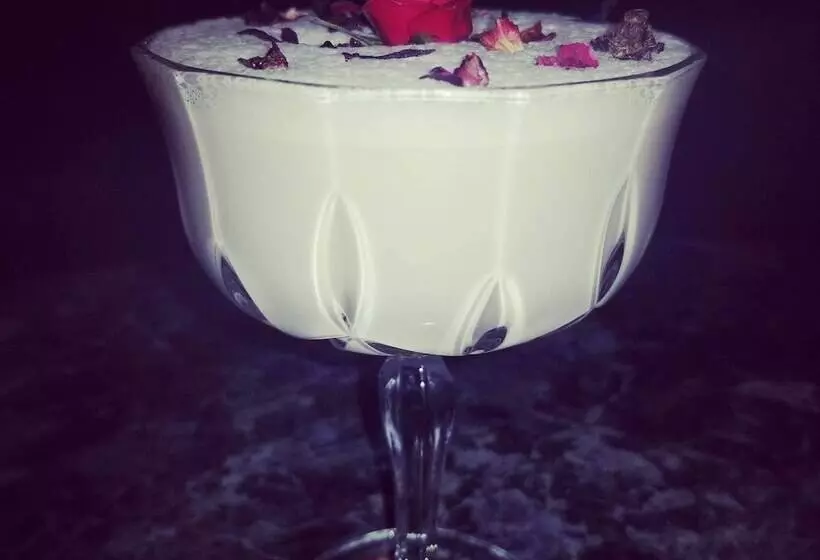 Otel Nuks Executive Suites