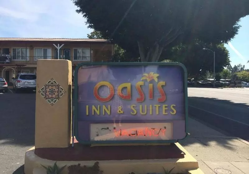 酒店 Oasis Inn And Suites