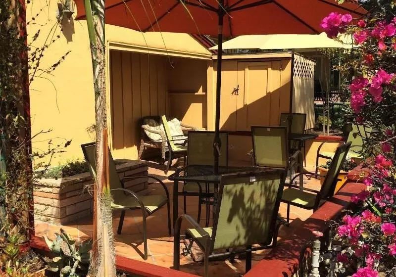 酒店 Oasis Inn And Suites