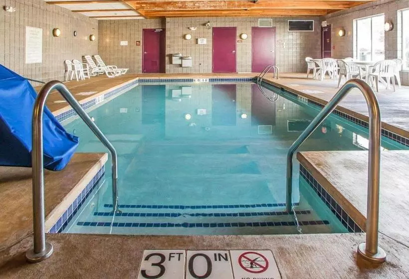 酒店 Sleep Inn & Suites