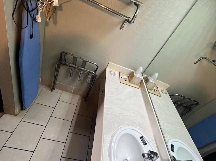 ホテル Southern Inn