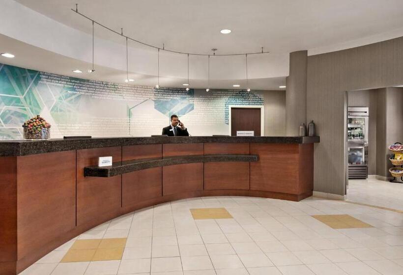 فندق Springhill Suites Dulles Airport
