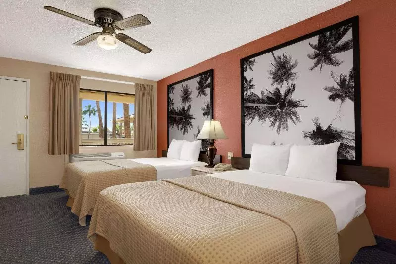 酒店 Super 8 By Wyndham El Centro