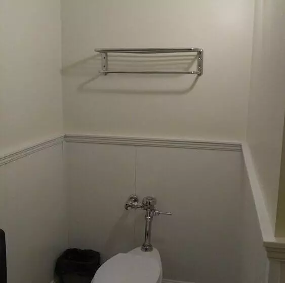 호텔 Warren Conference Center And Inn