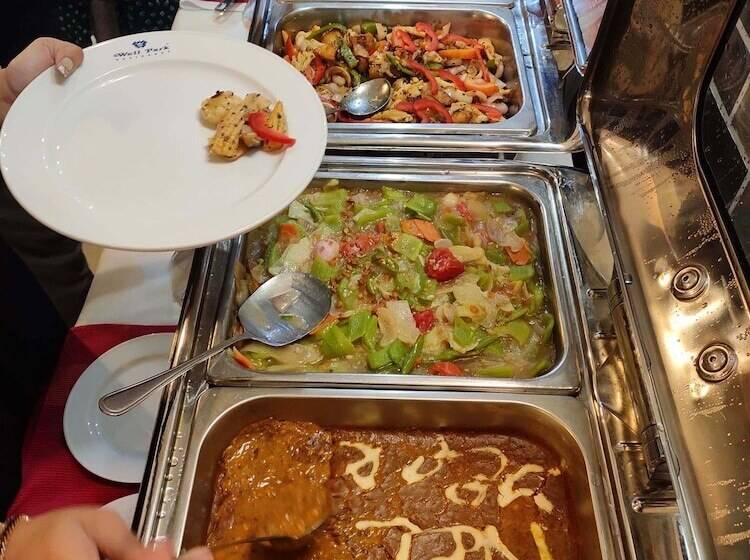 Well Park Residence Boutique Hotel & Suites