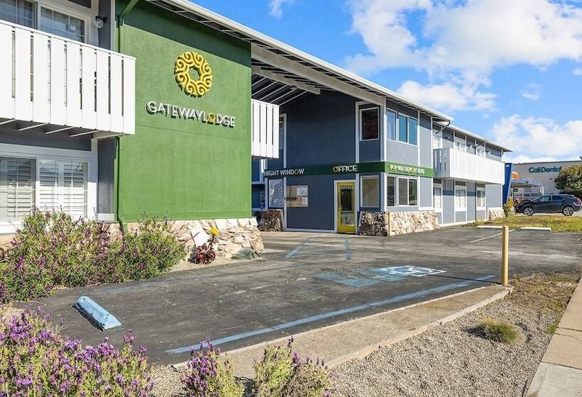 Мотель Gateway Lodge