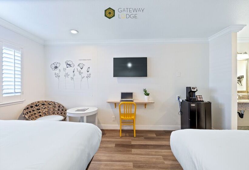 Мотель Gateway Lodge