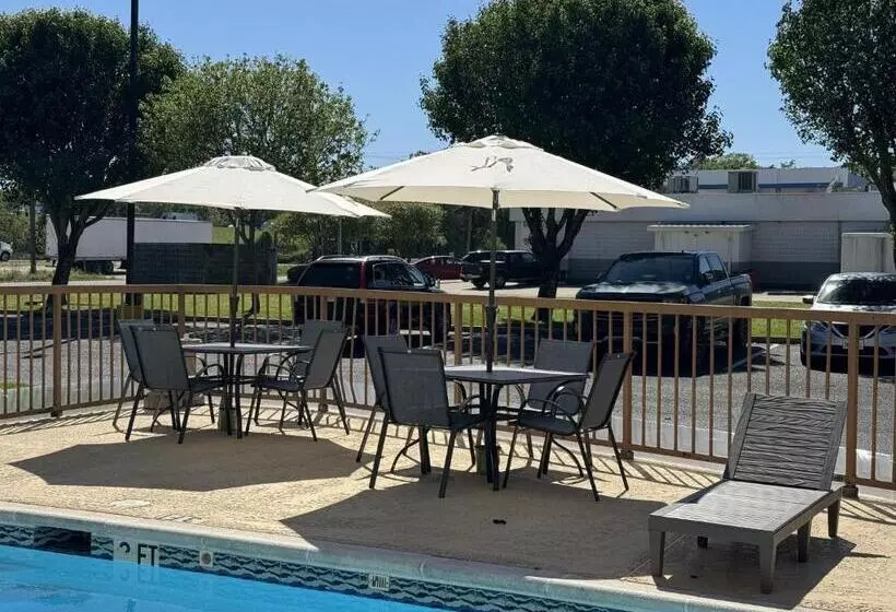 モーテル Red Roof Inn Moss Point
