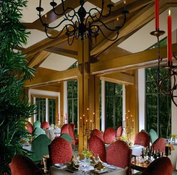 渡假胜地  The Lodge At Woodloch