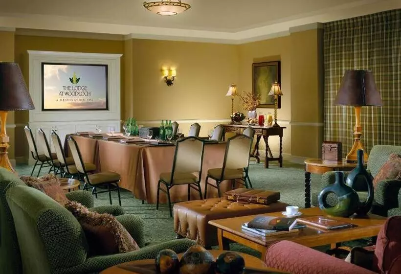 渡假胜地  The Lodge At Woodloch