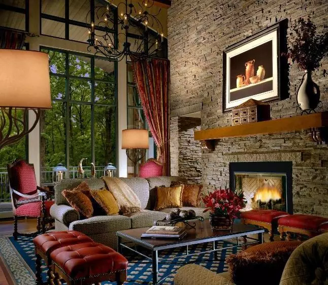 渡假胜地  The Lodge At Woodloch