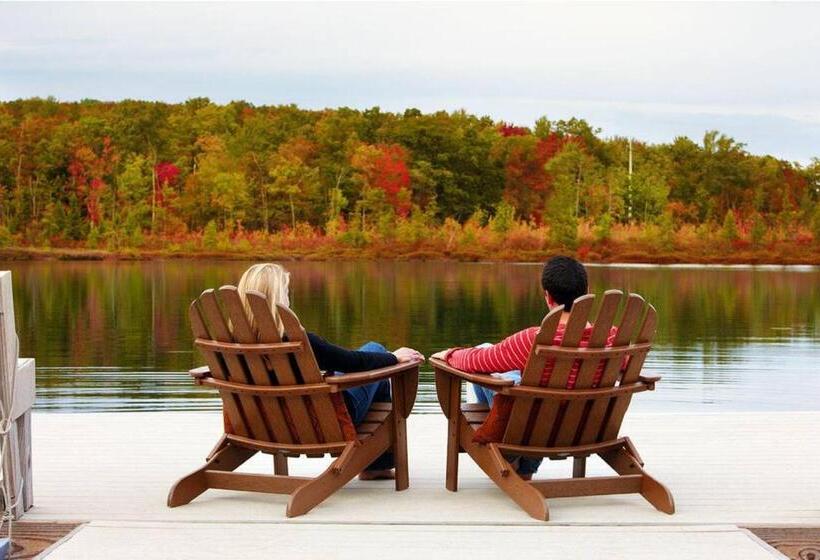 Курорт The Lodge At Woodloch