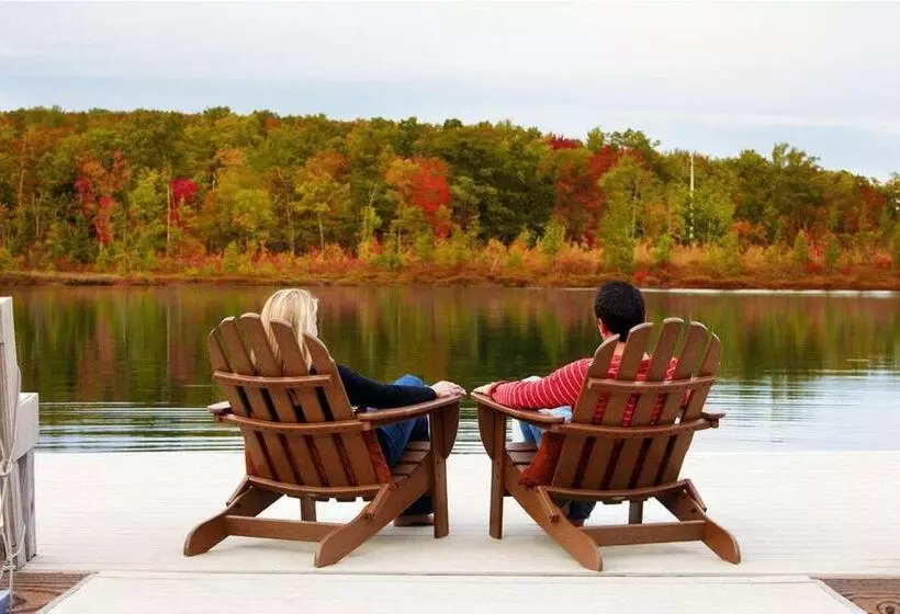 渡假胜地  The Lodge At Woodloch