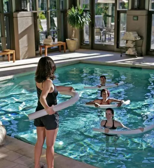 渡假胜地  The Lodge At Woodloch