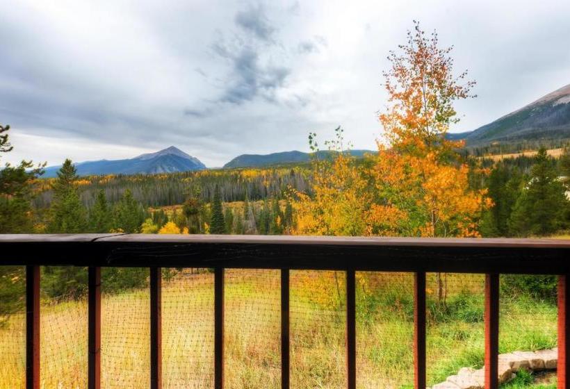 Twobedroom Condo 61 At Snowscape