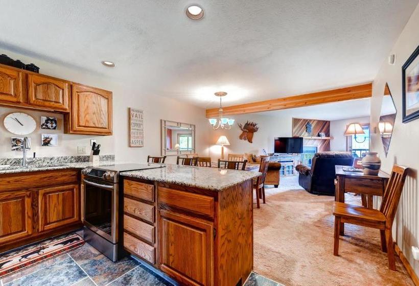 Twobedroom Condo 61 At Snowscape