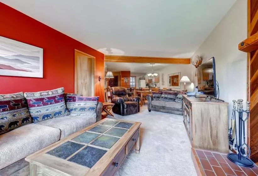 Twobedroom Condo 61 At Snowscape