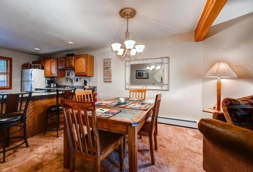 Twobedroom Condo 61 At Snowscape