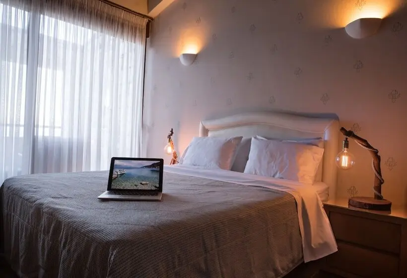 Enalio Suites