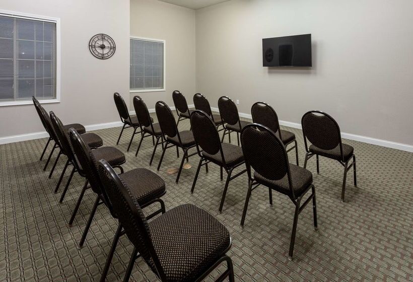 Grandstay Apple Valley