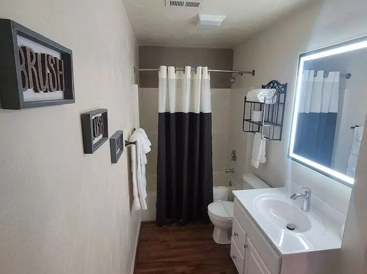 Hotelli Affordable Corporate Suites   Lanford