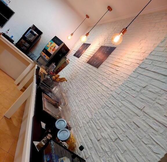 هتل Amadora Palace