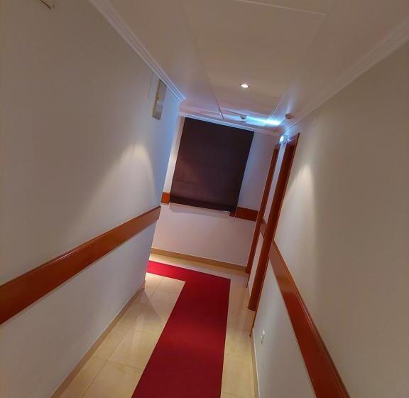 هتل Amadora Palace