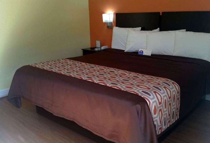 Hotel Americas Best Value Inn And Suites Groves