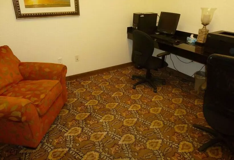 Отель Americas Best Value Inn Gun Barrel City