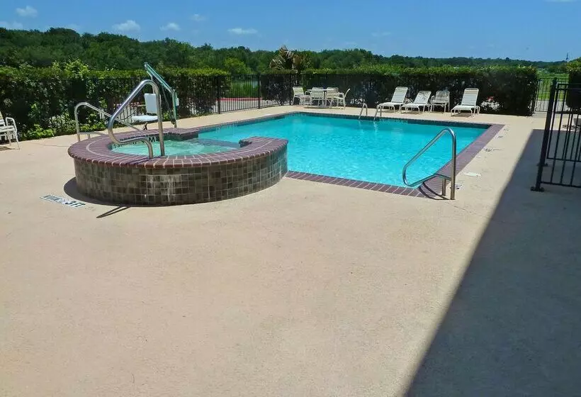 Отель Americas Best Value Inn Gun Barrel City