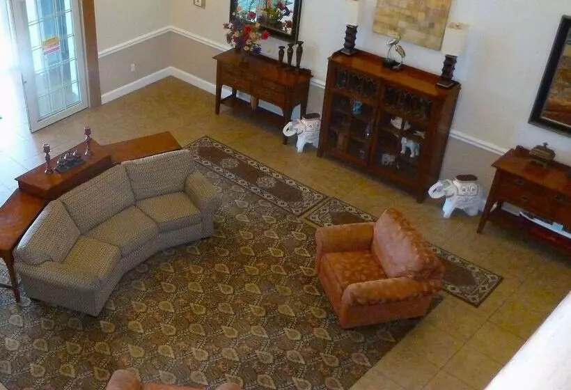 Отель Americas Best Value Inn Gun Barrel City