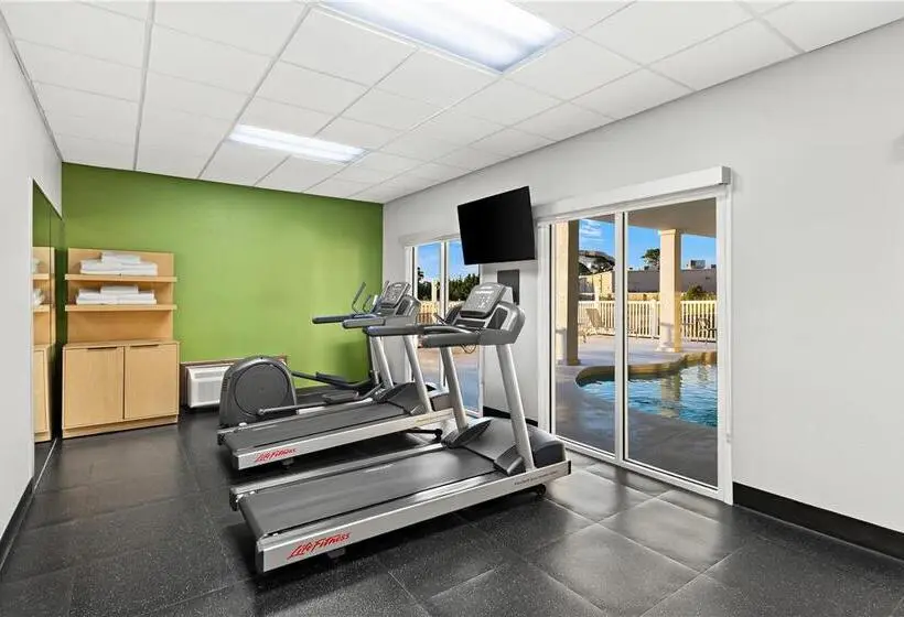 Hotelli Country Inn & Suites By Radisson, Panama City Beach, Fl