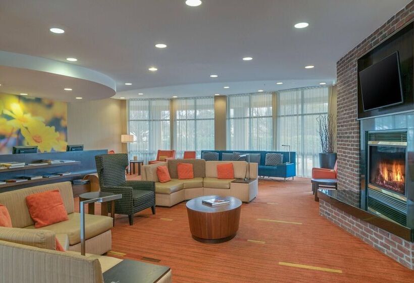 호텔 Courtyard By Marriott Salisbury