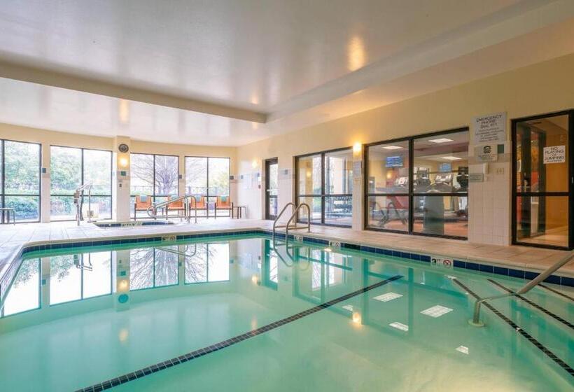 호텔 Courtyard By Marriott Salisbury