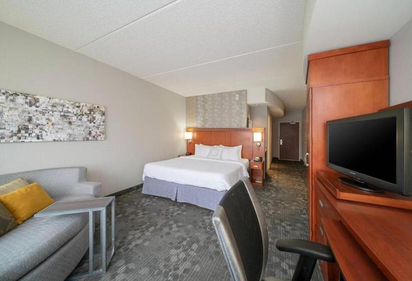 호텔 Courtyard By Marriott Salisbury