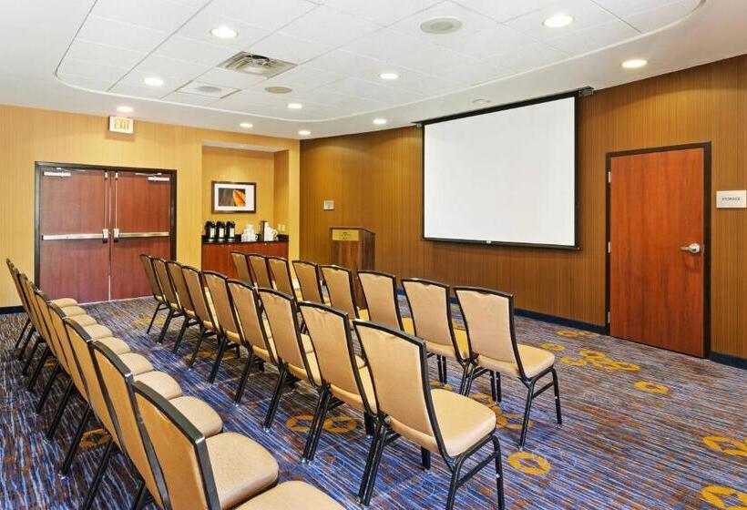 בית מלון כפרי Courtyard By Marriott Knoxville Airport Alcoa