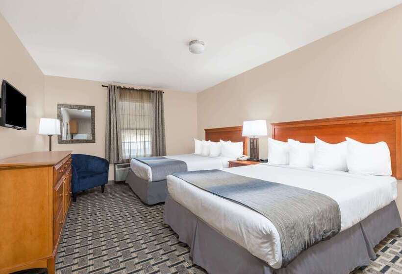 酒店 Days Inn & Suites By Wyndham Sellersburg