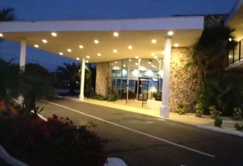ホテル Dolphin Key Resort  Cape Coral