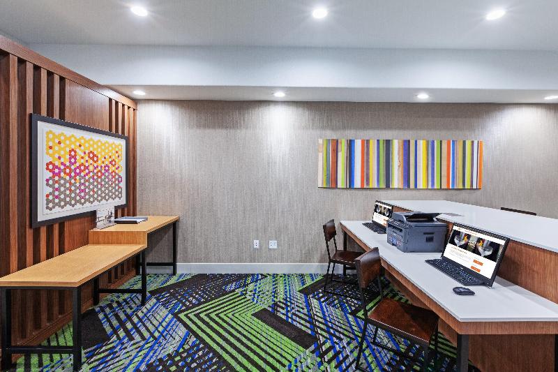 هتل Holiday Inn Express & Suites Longview South I 20, An Ihg