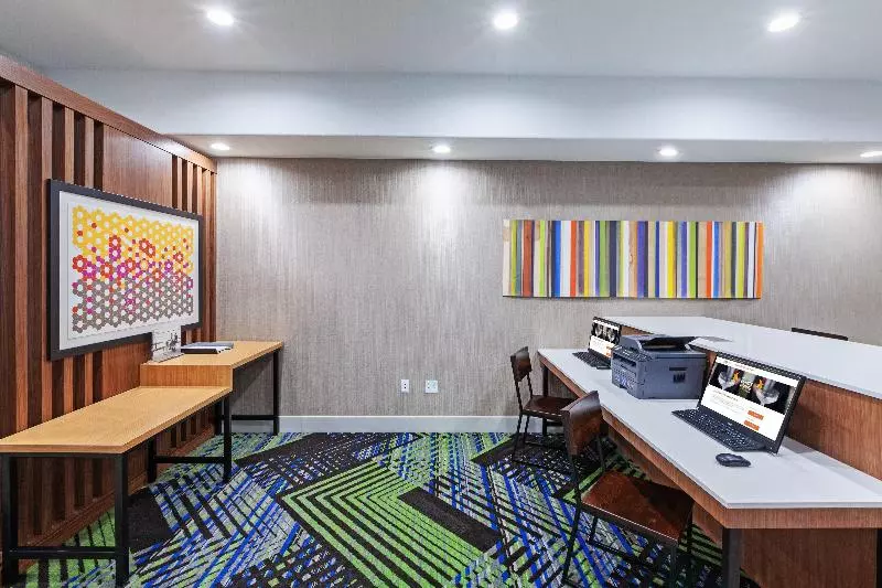 Отель Holiday Inn Express & Suites Longview South I 20, An Ihg