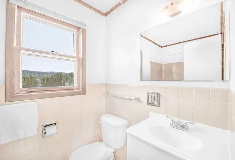 호텔 Knights Inn Pine Grove