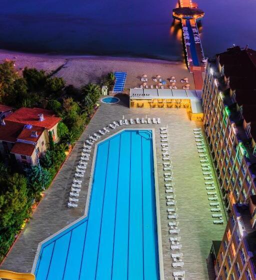 ホテル Kumburgaz Marin Princess